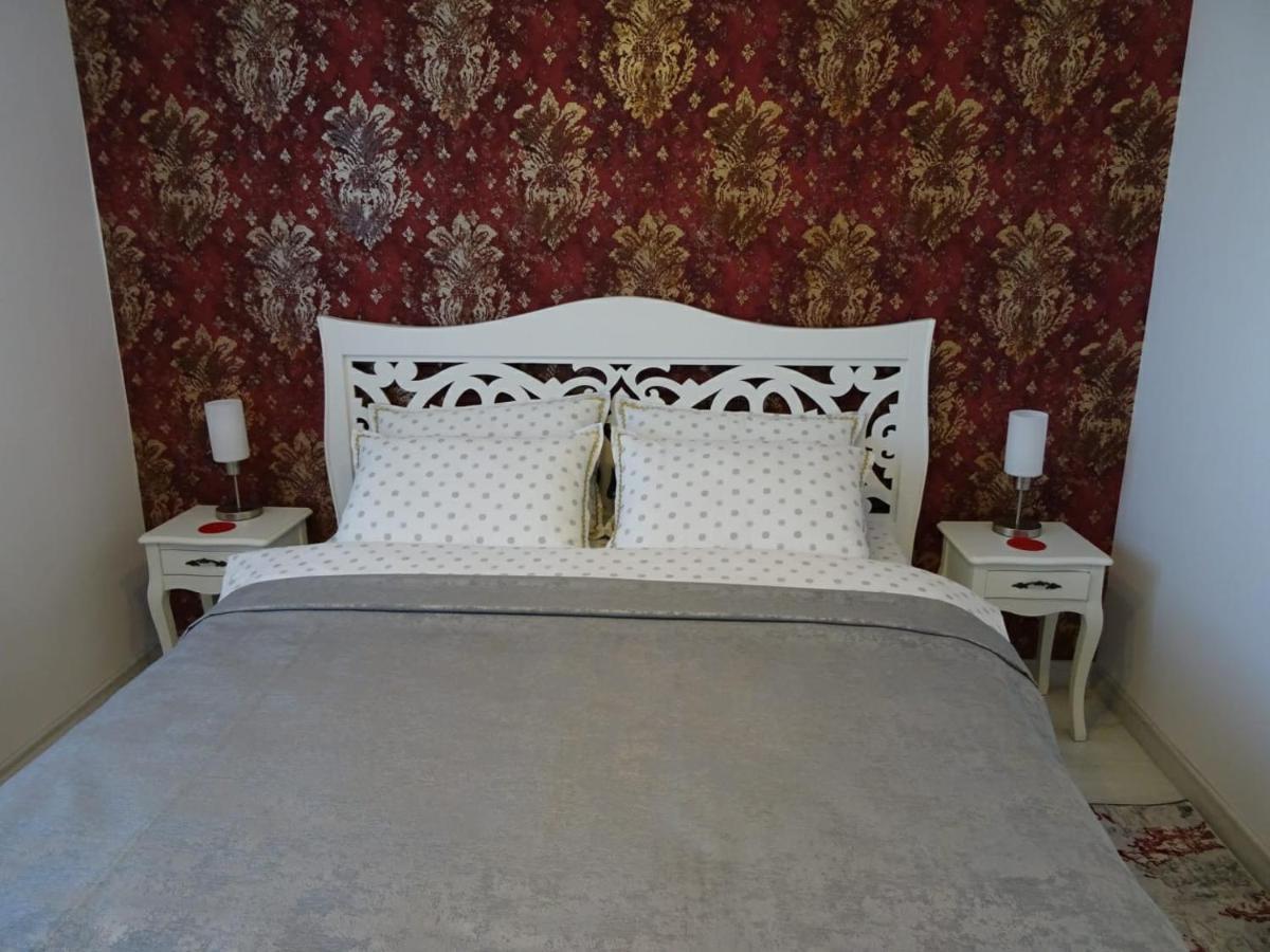 Carla'S Apart Palas-Hala Centrala 1 Bedroom, Airport Shuttle Яш Екстериор снимка