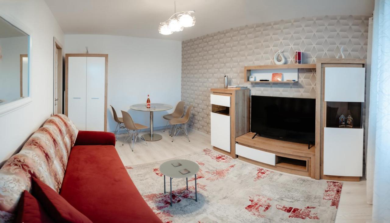 Carla'S Apart Palas-Hala Centrala 1 Bedroom, Airport Shuttle Яш Екстериор снимка